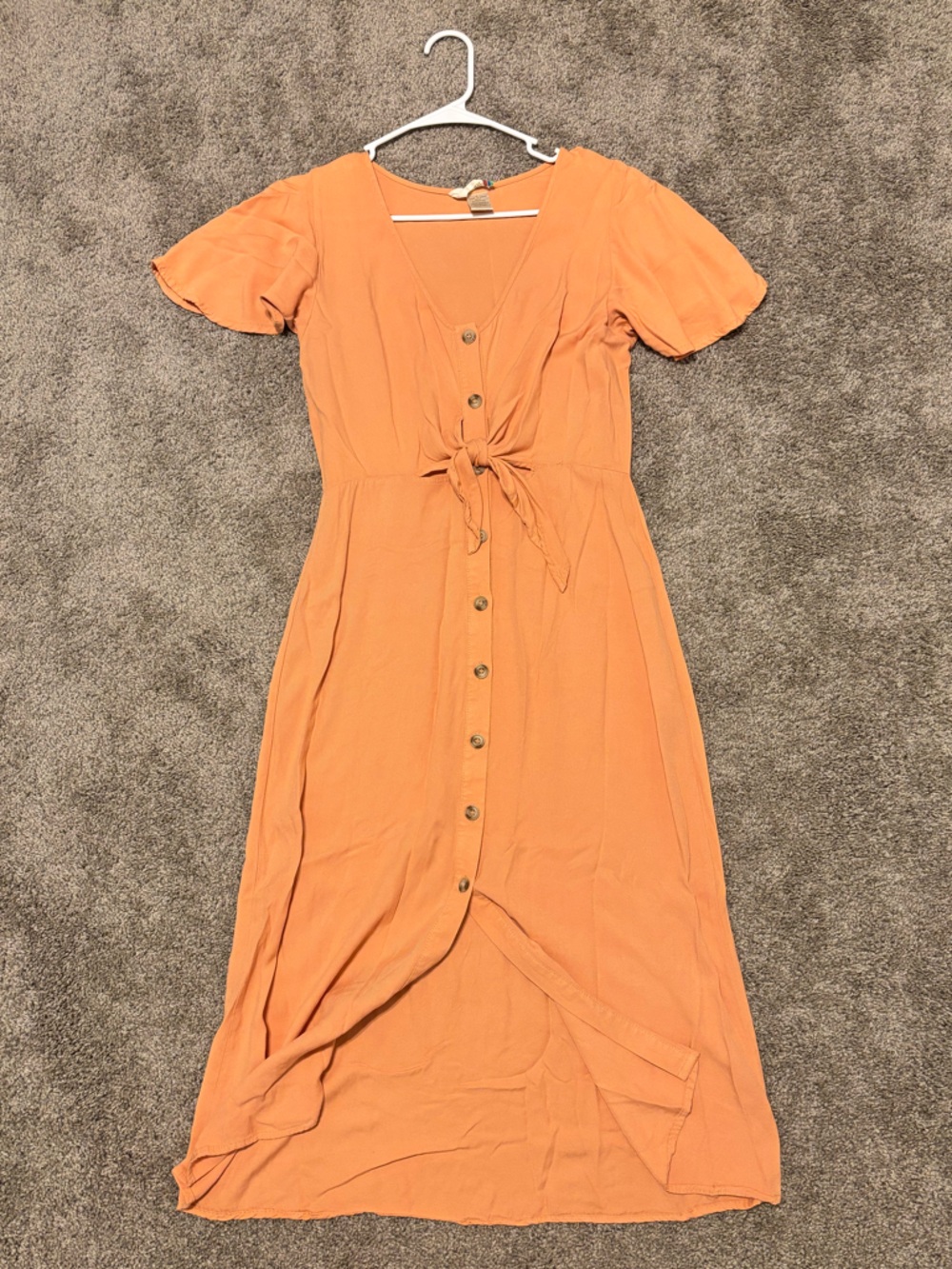 🍑 Women’s Mimi Chica Peach Button-Front Tie-Waist Midi Dress
